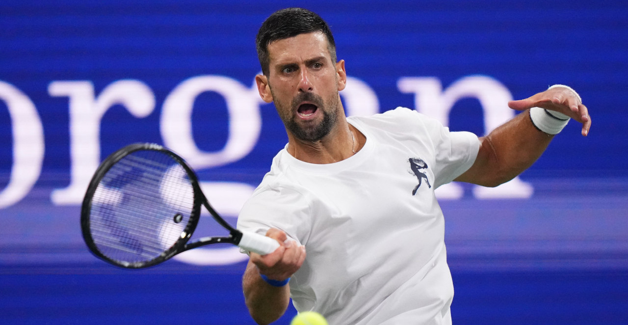 ĐOKOVIĆ KREĆE PO 25. GREND SLEM PEHAR: Evo gde i kada možete gledati Novakov meč sa Navoneom