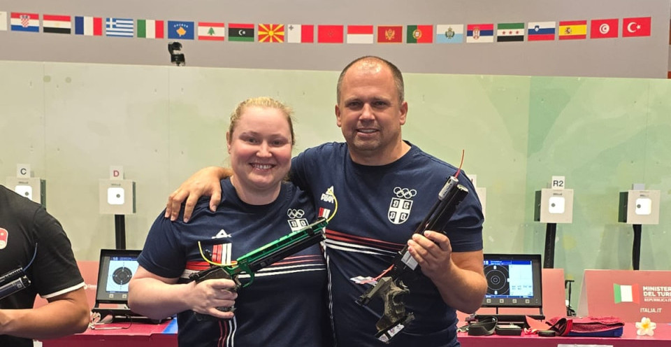 BRONZA ZA SRBIJU: Arunović i Mikec u paru gađali u Tarantu (FOTO)