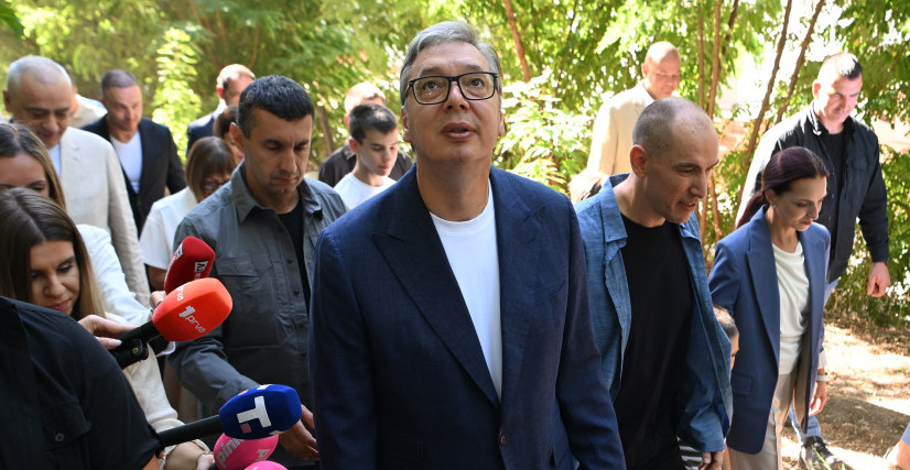 VUČIĆ O SAHRANI RATKA MLADIĆA: Izbor je porodice kako će biti organizovana