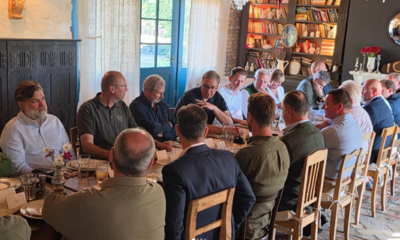 VAŽAN SASTANAK PREDSEDNIKA VUČIĆA: Danas razgovaram sa prijateljima iz Austrije i Nemačke o nastavku napretka Srbije