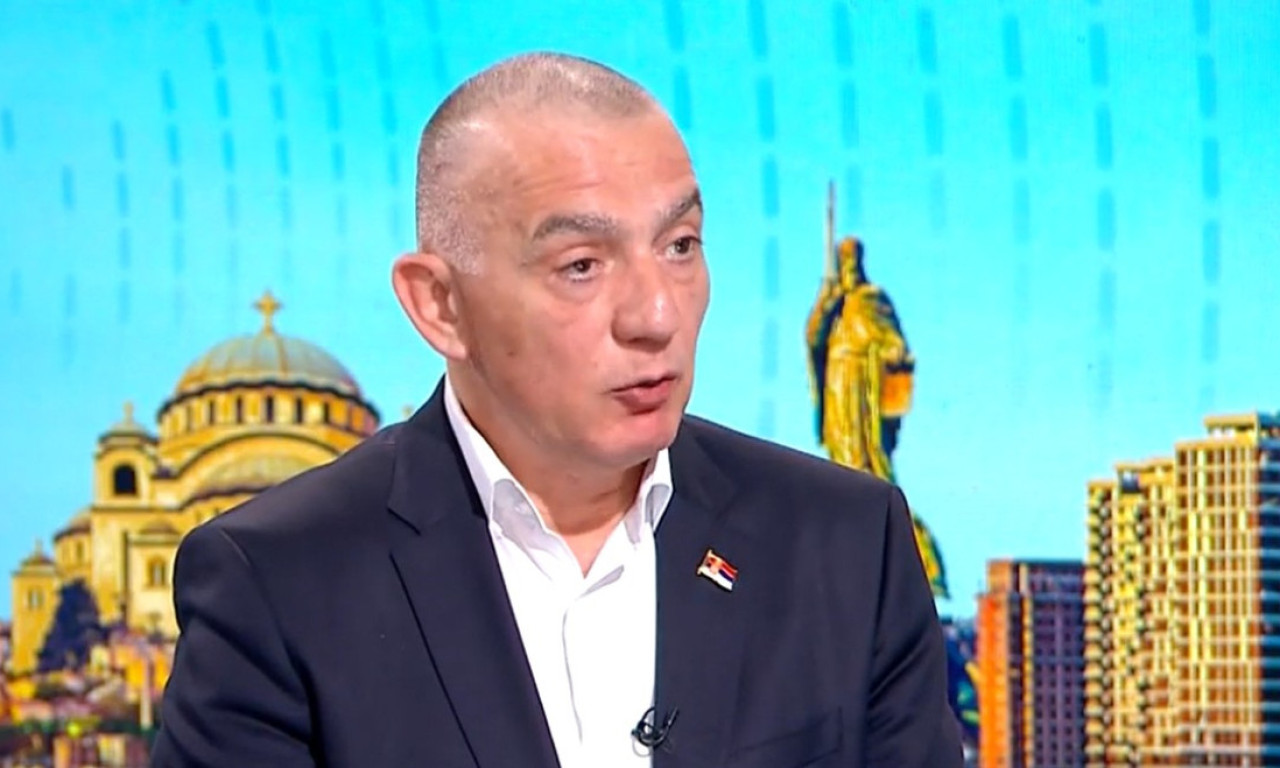VUJIĆ U "URANKU" RAZBIO SVE DILEME O SAHRANI MLADIĆA: Država je ispoštovala želju porodice, ljudi su pokazali pijetet prema generalu!