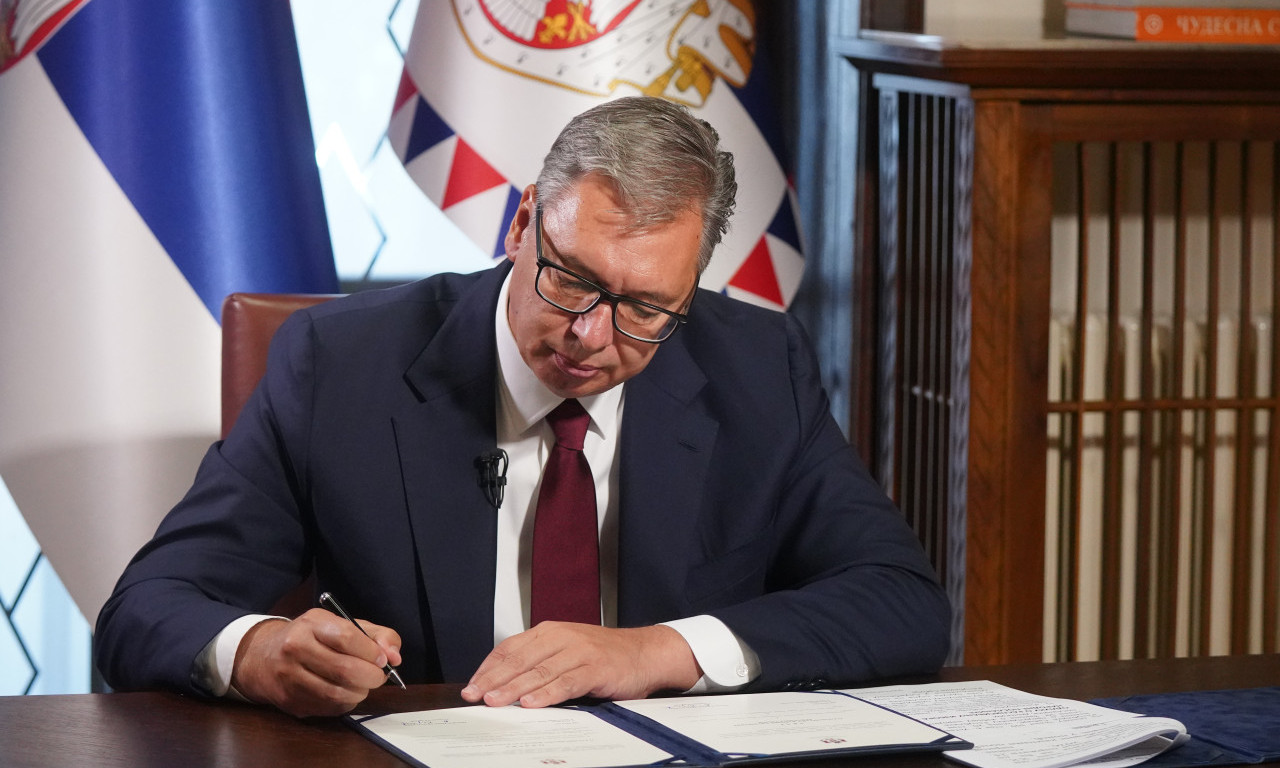 SRBIJA IDE NA IZBORE! Vučić ih raspisao za 25. oktobar, raspuštena Skupština Srbije (VIDEO)