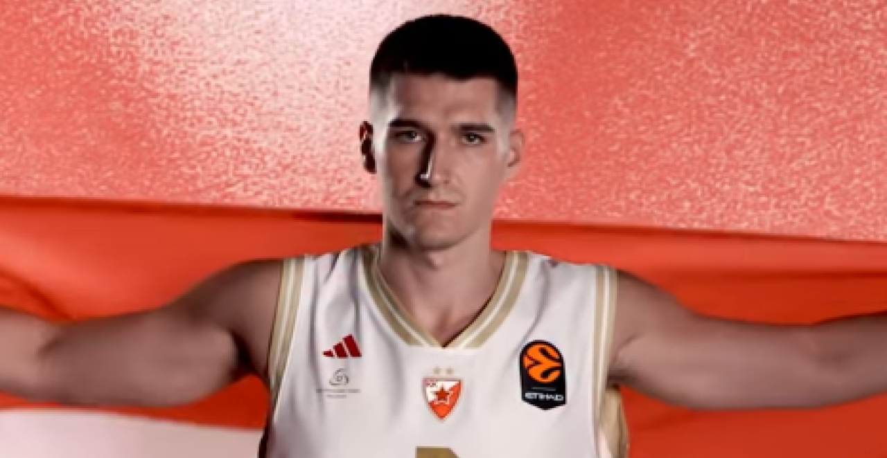 DELIJE, OVO ĆE VAS RASPAMETITI! Zvezda lansirala beli dres od zlata (VIDEO)