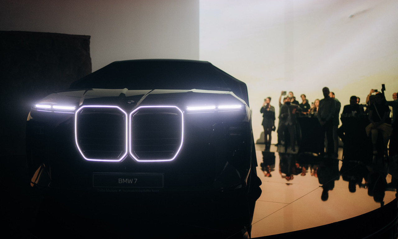 NOVI BMW X5: Peta generacija modela koji je promenio premium SUV segment