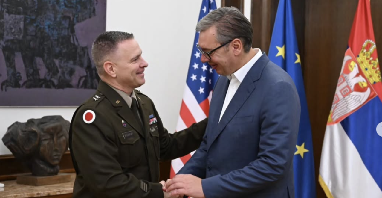 VUČIĆ SE SASTAO SA GENERAL-MAJOROM NACIONALNE GARDE OHAJA: "Upoznao sam Vudrafa sa sve izraženijim tenzijama na KiM" (FOTO)