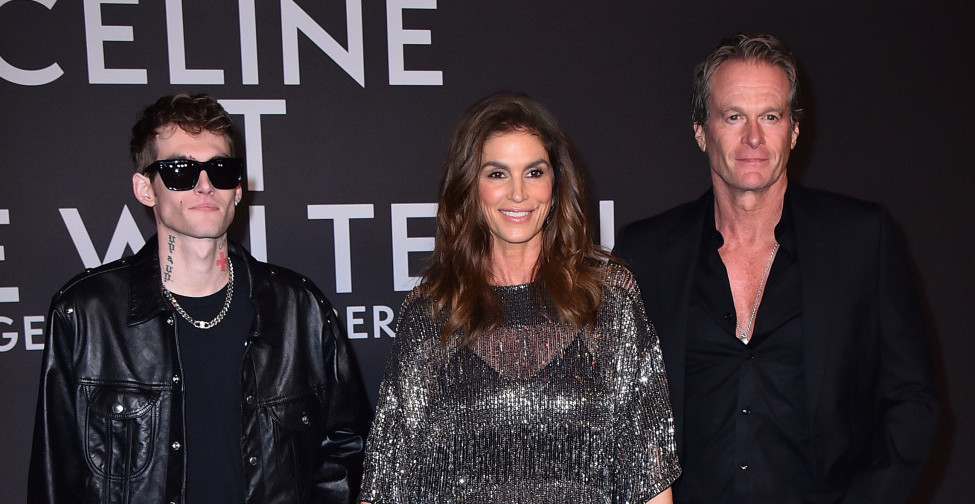 POSLEDNJI OSMEH UZ MAJKU Sin Sindi Kraford tri meseca pre smrti govorio o borbi koja ga je pratila godinama (VIDEO)