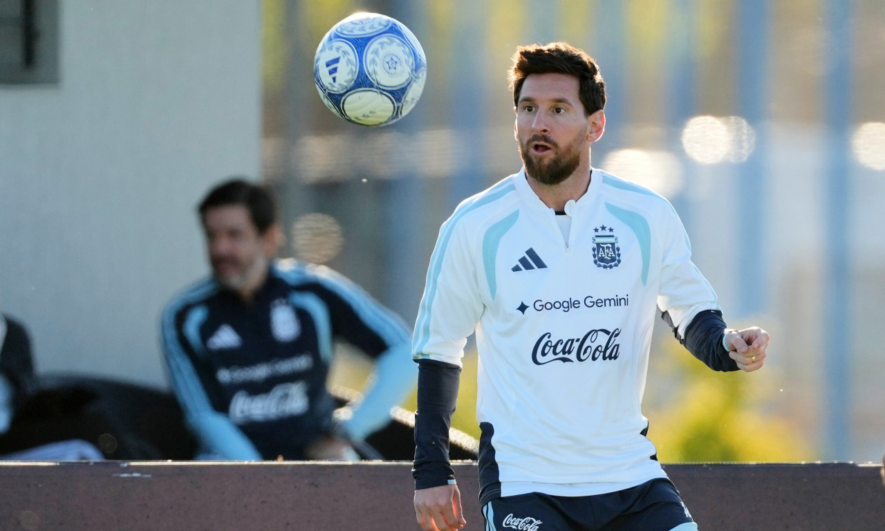 ZAŠTO SE MESI OPRAŠTA PROTIV BENINA? Spektakl krije mračnu stranu