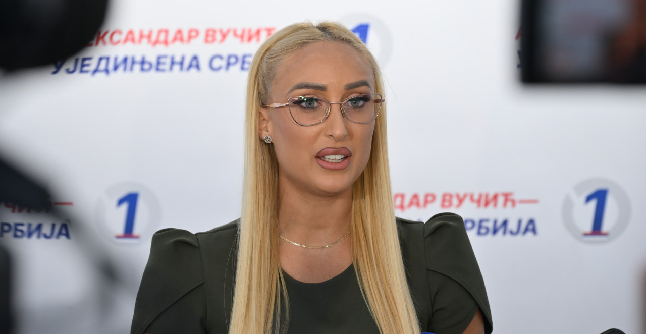 DRAMA U VALJEVU: Napadnute Nina Kuburović i Tanja Zdravković! (VIDEO)