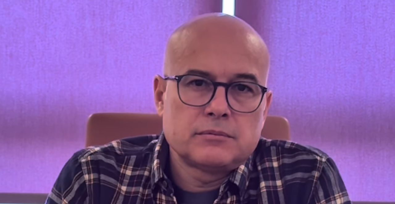"SVAKI NAPAD NA ŽENU JE NAPAD NA SVE NAŠE MAJKE" Miloš Vučević osudio pretnje Dini Vučinić (VIDEO)