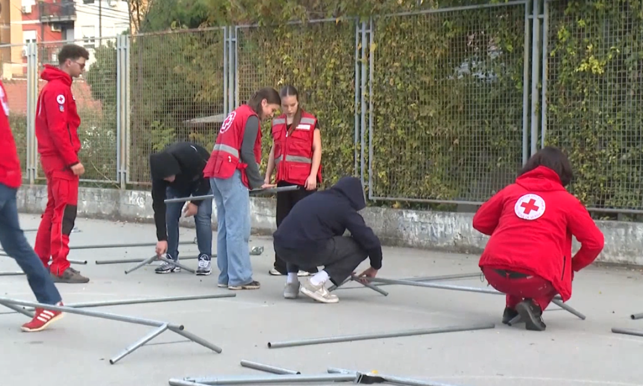 ALARMI, POŽAR I EVAKUACIJA U BEOGRADSKIM ŠKOLAMA! Šta učenici moraju da urade i zašto je važna brza reakcija