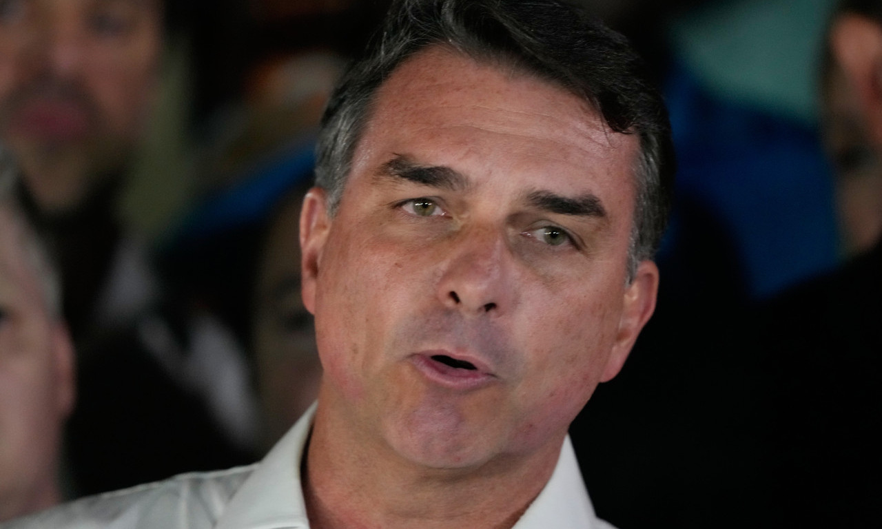 BOLSONARO NAPUSTIO BRAZIL NAKON IZBORNOG PORAZA! Otišao u SAD, Tramp doveo u pitanje regularnost izbora