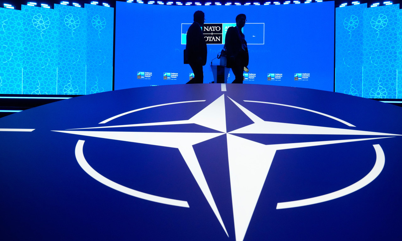 ALARM U CRNOM MORU! Francuska šalje patrolni avion, najmanje 8 brodova pogođeno, 34 mornara poginula ili nestala!