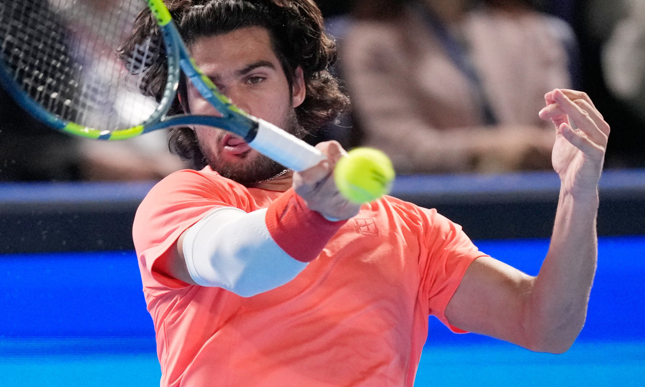 ALKARAZ NA KORAK OD NOVOG VELIKOG USPEHA U BEČU! Španac slavio u dva seta, sada ga čeka Medvedev